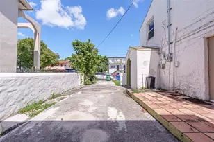 528 SW 21st Ave, Miami, FL 33135 - Photo 4