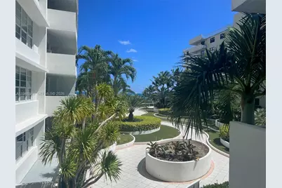 100 Lincoln Rd #415, Miami Beach, FL 33139 - Photo 18