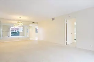 13001 SW 15th Ct, Pembroke Pines, FL 33027 - Photo 6