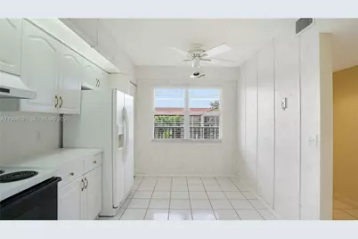 13001 SW 15th Ct #405T, Pembroke Pines, FL 33027 - Photo 14