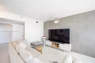 5900 Collins Ave, Miami Beach, FL 33140 - Photo 10