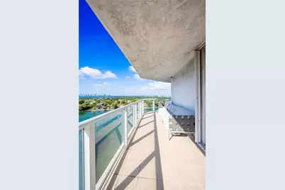 5900 Collins Ave #1401, Miami Beach, FL 33140 - Photo 20