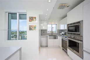 5900 Collins Ave, Miami Beach, FL 33140 - Photo 4