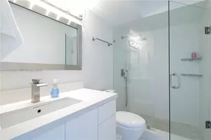 5900 Collins Ave, Miami Beach, FL 33140 - Photo 36
