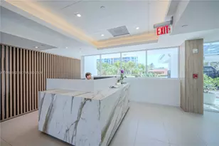 5900 Collins Ave, Miami Beach, FL 33140 - Photo 38