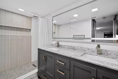 1171 SW 118th Ter, Davie, FL 33325 - Photo 14