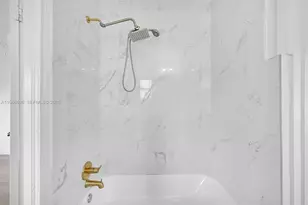 503 NW 47th St, Miami, FL 33127 - Photo 10