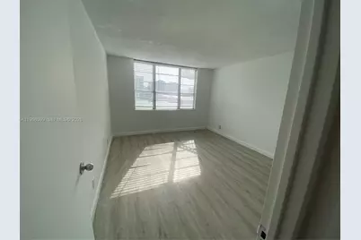 1913 S Ocean Dr #327, Hallandale Beach, FL 33009 - Photo 12