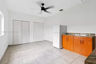2131 SW 98th Pl, Miami, FL 33165 - Photo 4