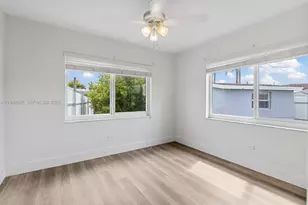 2131 SW 98th Pl, Miami, FL 33165 - Photo 8