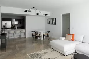 950 Brickell Bay Dr, Miami, FL 33131 - Photo 6