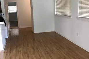 7304 SW 82nd St, Miami, FL 33143 - Photo 6