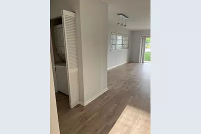 7304 SW 82nd St #A105, Miami, FL 33143 - Photo 12