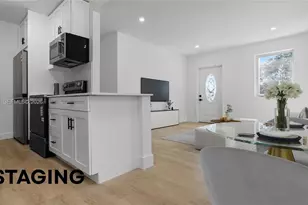 1735 NW 126th St, Miami, FL 33167 - Photo 8