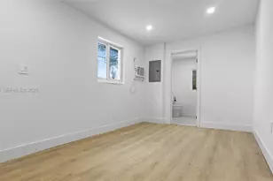 1735 NW 126th St, Miami, FL 33167 - Photo 24