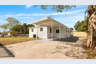 1735 NW 126th St, Miami, FL 33167 - Photo 28
