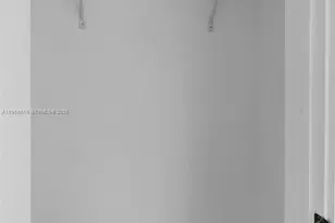 1735 NW 126th St, Miami, FL 33167 - Photo 18