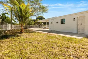 1735 NW 126th St, Miami, FL 33167 - Photo 4