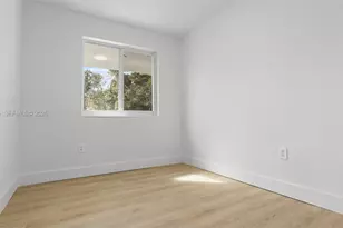 1735 NW 126th St, Miami, FL 33167 - Photo 24