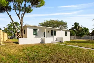1735 NW 126th St, Miami, FL 33167 - Photo 1