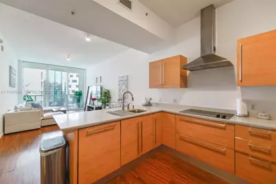 218 SE 14th Street #2306, Miami, FL 33131 - Photo 1