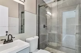 1500 Biarritz Dr, Miami Beach, FL 33141 - Photo 16