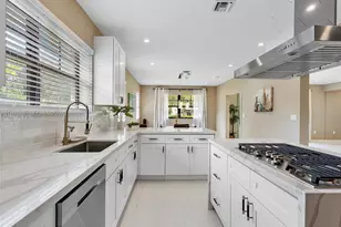 1500 Biarritz Dr, Miami Beach, FL 33141 - Photo 6