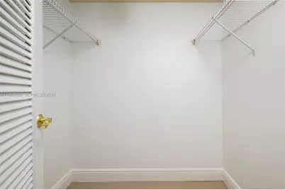 3150 W Rolling Hills Cir #307, Davie, FL 33328 - Photo 8