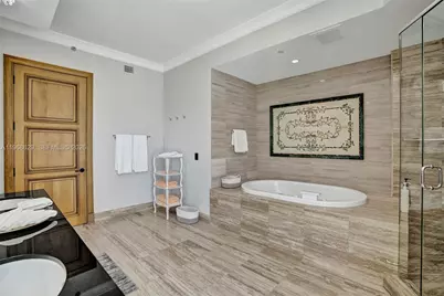 15901 Collins Ave #701, Sunny Isles Beach, FL 33160 - Photo 30