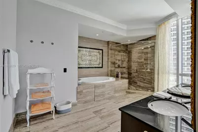 15901 Collins Ave #701, Sunny Isles Beach, FL 33160 - Photo 28