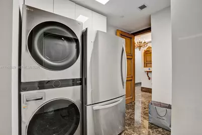 15901 Collins Ave #701, Sunny Isles Beach, FL 33160 - Photo 32