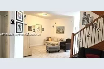10840 NW 79th St, Doral, FL 33178 - Photo 8