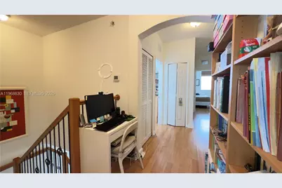 10840 NW 79th St, Doral, FL 33178 - Photo 16