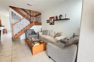 10840 NW 79th St, Doral, FL 33178 - Photo 4