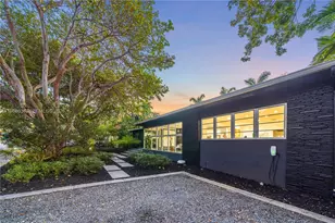 5600 N Bayshore Dr, Miami, FL 33137 - Photo 30