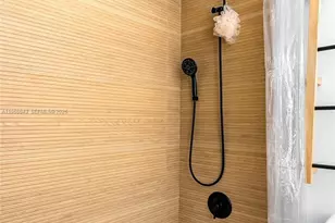 3745 NE 171st St, North Miami Beach, FL 33160 - Photo 20