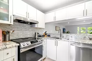 3745 NE 171st St, North Miami Beach, FL 33160 - Photo 14