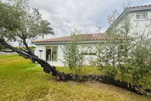 20874 NW 2nd St, Pembroke Pines, FL 33029 - Photo 10
