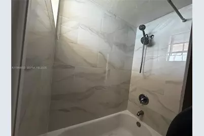 500 13th St #6, Miami Beach, FL 33139 - Photo 8