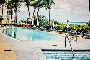 6799 Collins Ave, Miami Beach, FL 33141 - Photo 22