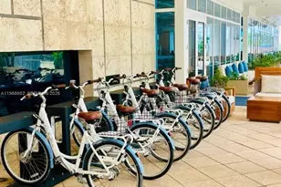 6799 Collins Ave, Miami Beach, FL 33141 - Photo 24