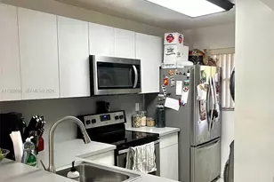 10253 NW 9th Street Circle, Miami, FL 33172 - Photo 22