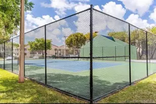 10253 NW 9th Street Circle, Miami, FL 33172 - Photo 8