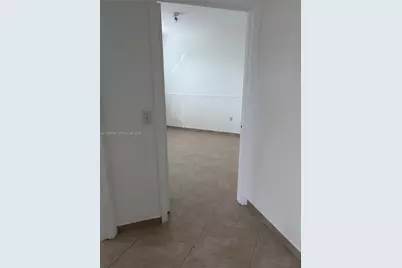 9300 Fontainebleau Blvd #E507, Miami, FL 33172 - Photo 36