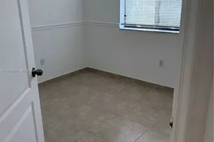 9300 Fontainebleau Blvd, Miami, FL 33172 - Photo 38