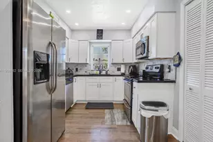 2450 NE 18th St, Pompano Beach, FL 33062 - Photo 18