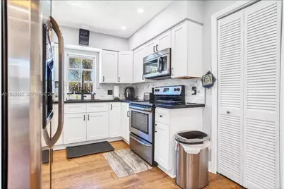 2450 NE 18th St, Pompano Beach, FL 33062 - Photo 20