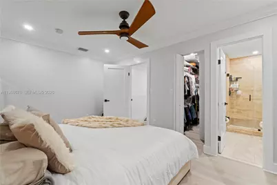 10908 NW 7th St #403, Miami, FL 33172 - Photo 26