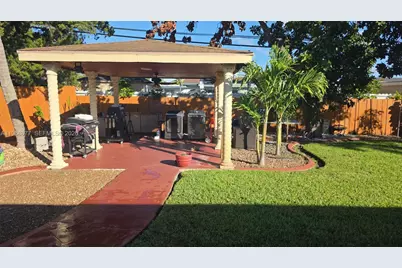 1315 NW 196th Ter, Miami Gardens, FL 33169 - Photo 20