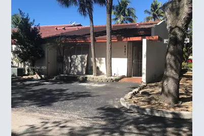 6981 Greentree Ln #0, Miami Lakes, FL 33014 - Photo 2